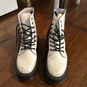 Women’s platform lace ups